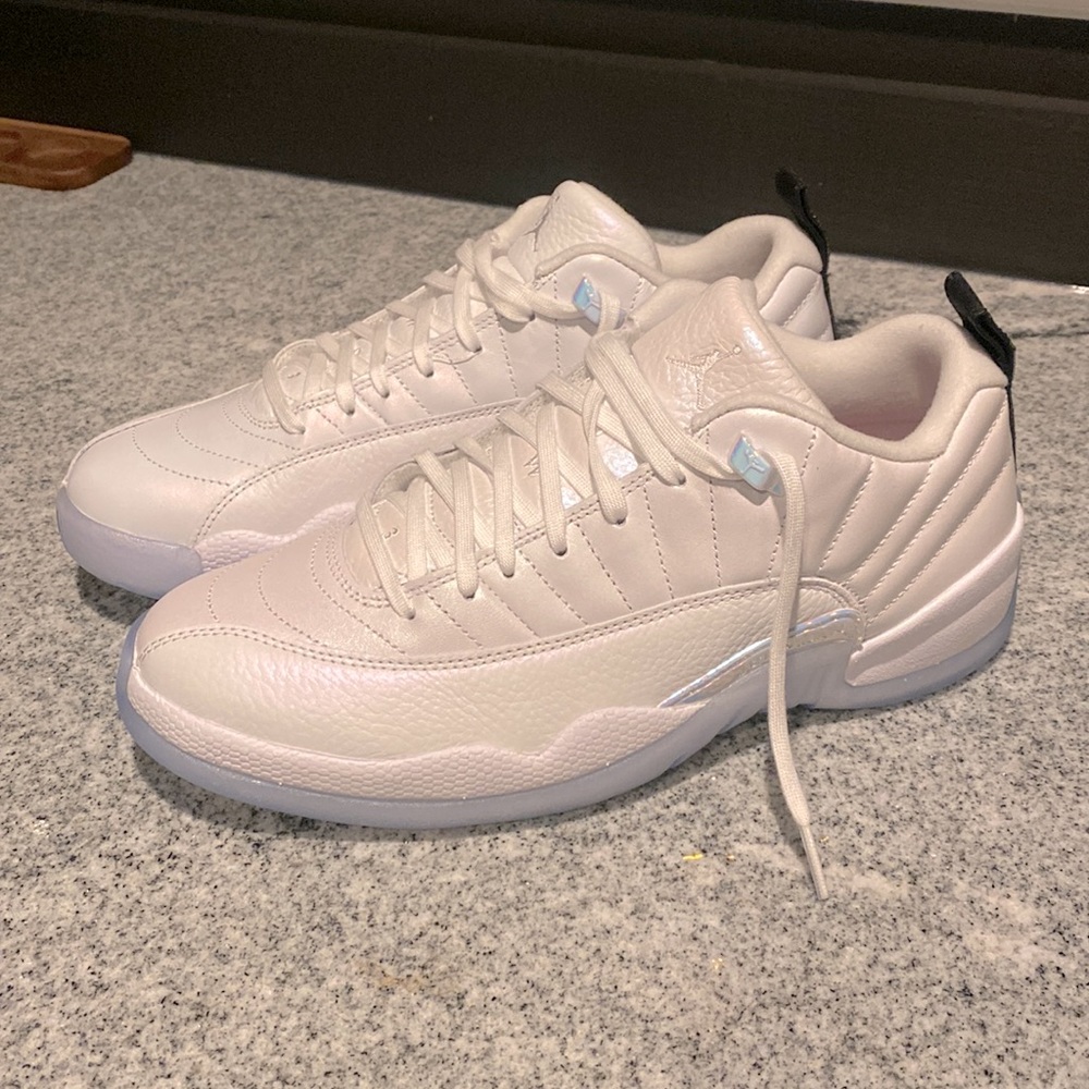 Air Jordan 12 Retro Low Multicolor Easter sz 9.5